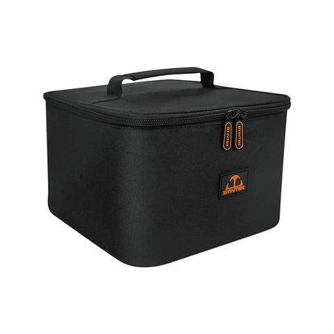 BYINTEK beamertas 22 x 22 cm Oxford 300D voor mini-beamer, zwart, schuin vooraanzicht met handvat en oranje ritstrekkers