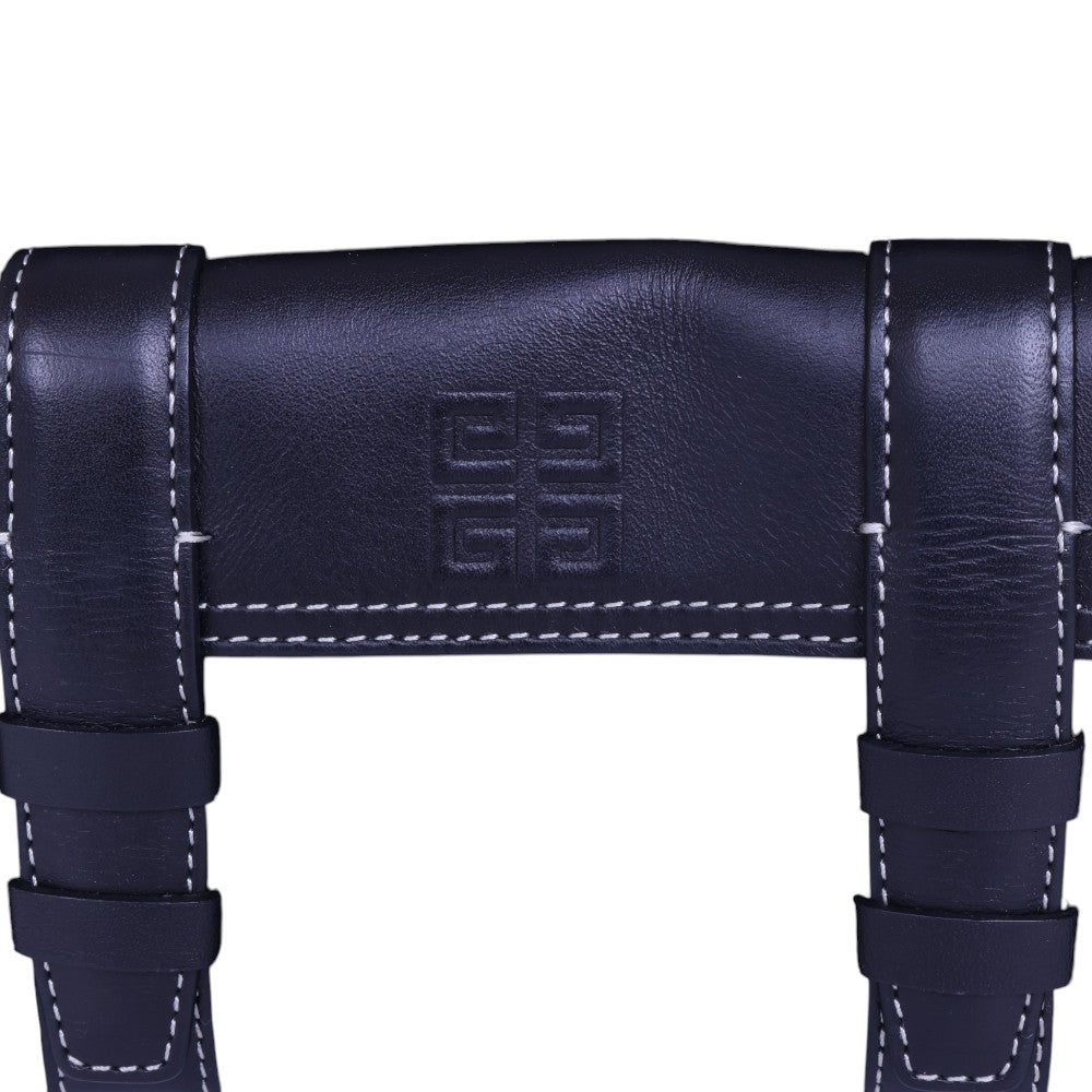 Givenchy 4G schoudertas canvas zwart, detail leren sluiting met 4G-logo