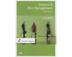 Boek-Finance en risk management uitwerkingen-tweedehands