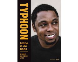 Typhoon Liefde is de baas de kunst van moedig leven, boekomslag voorkant met portret van de rapper, tweedehands