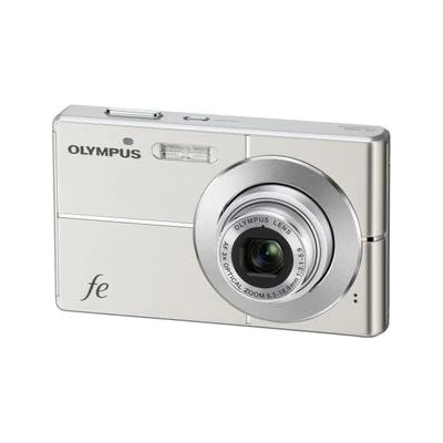 Olympus FE-3000 digitale compactcamera, zilver, voorkant schuin, tweedehands