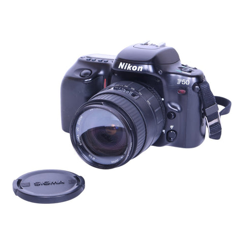F50 - Analoge SLR Camera + 28-105mm f/4-5.6 Lens