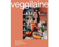 Veggilaine, roze boekomslag voorkant met de auteur in een keuken, tweedehands