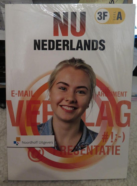 NU Nederlands 3F deel A, omslag met een lachende jonge vrouw in een oranje cirkel, tweedehands