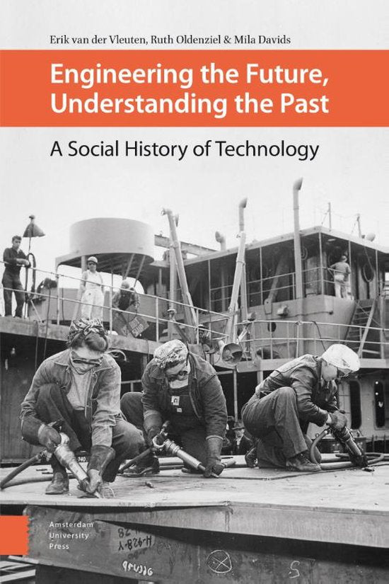 Boek-Engineering the future, understanding the past-tweedehands
