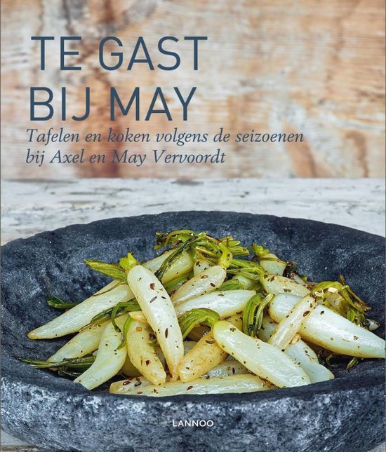 Boek-Te gast bij May-tweedehands