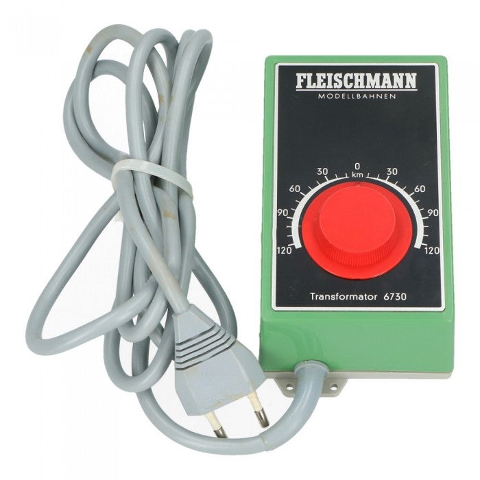 Fleischmann-MSF-TRAFO 6735 Transformator 12V 7.5VA DC Tweedehands