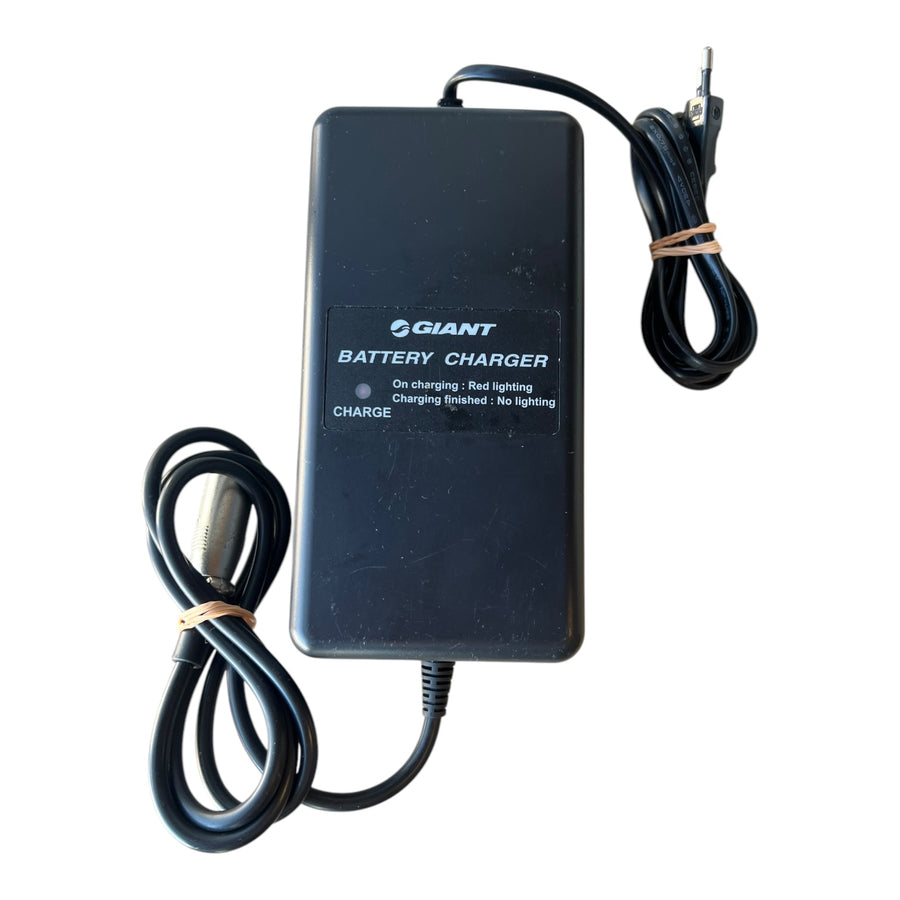 Giant-Twist Acculader voor Electische Fiets NC-SSC04GNT - 26V 2A Tweedehands