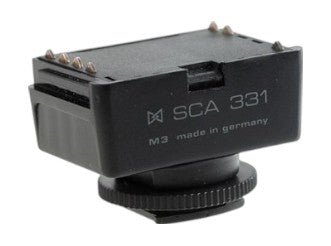 Metz SCA 331 M3 adapter voor Minolta-camera's, zwarte flitsschoenadapter met opschrift SCA 331 M3, tweedehands