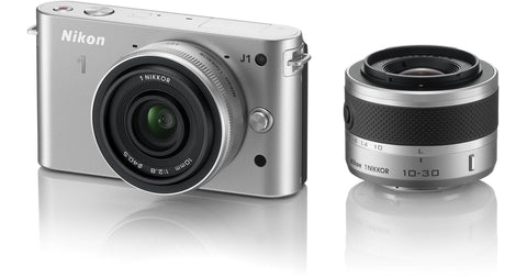 Nikon-1 J1 Systeemcamera + 10-30mm Lens - Zilver (In doos) Tweedehands