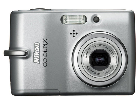 Nikon-Coolpix L10 Digitale Compact Camera - Zilver (FLITSER DEFECT) Tweedehands