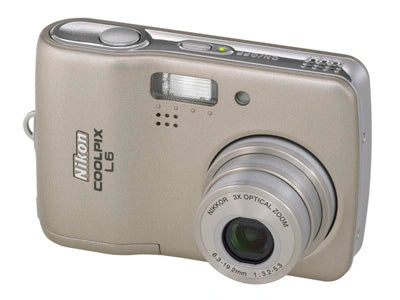 Nikon-Coolpix L6 Digitale Compact Camera - Zilver (In doos) Tweedehands
