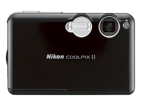 Nikon Coolpix S1 digitale compactcamera, zwart, voorkant met flitser en lens, tweedehands