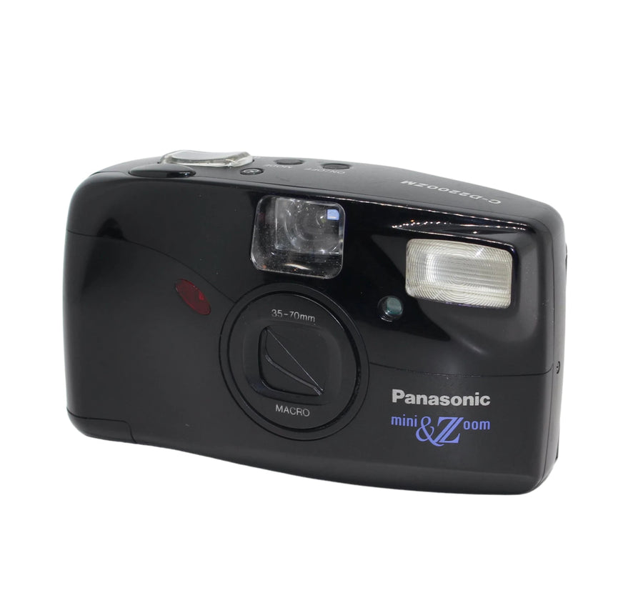Panasonic-C-2200ZM 35mm Zoom Point and Shoot Film Camera (Incl. Case) Tweedehands