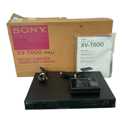Sony Picture Computer XV-T600 PAL, overzicht van de inhoud met doos, apparaat, scanner en handleiding, tweedehands