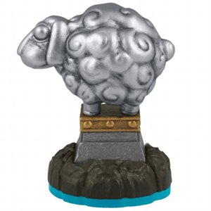 Skylanders Platinum Sheep magisch item, zilverkleurig schaap op een gouden sokkel en rotsvoet