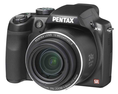 Pentax Optio X70 digitale bridgecamera, zwart, schuin van voren met 24x zoomlens, tweedehands
