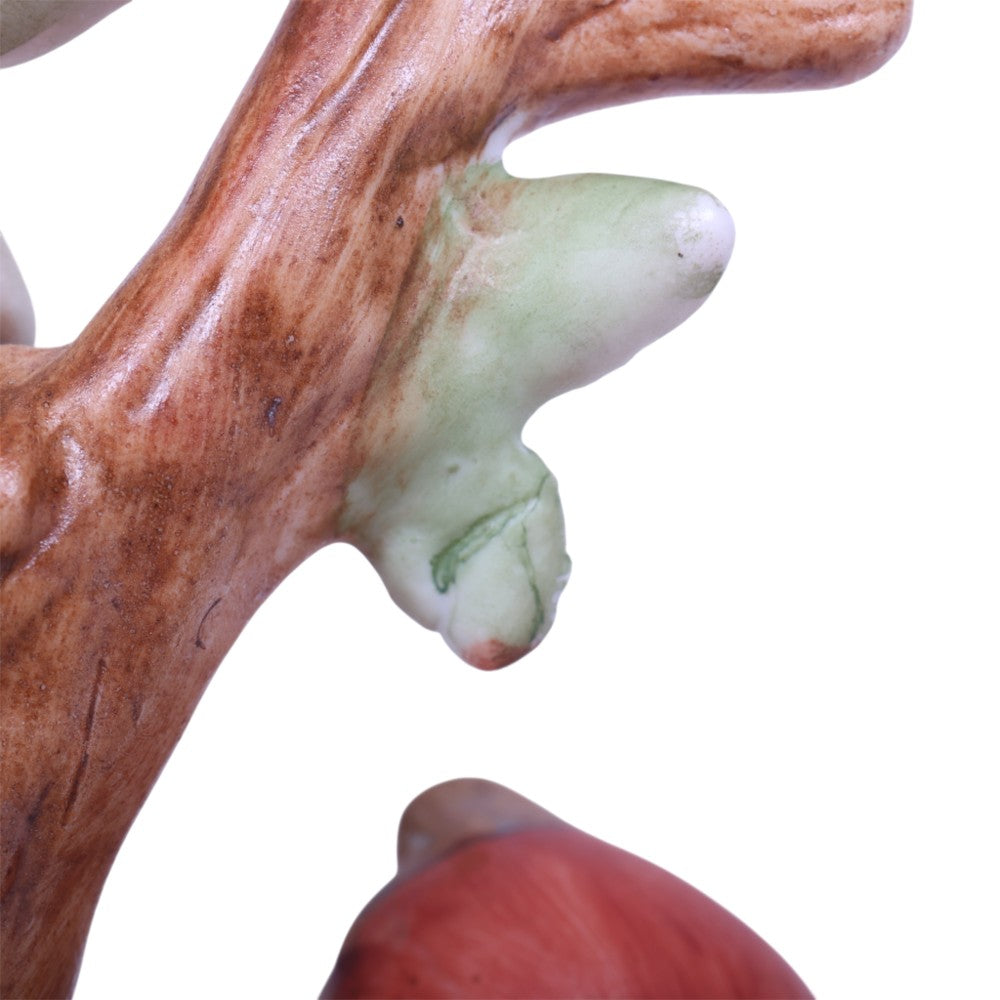 Bisque Porseleinen Beeldje - Kinderen bij Appelboom