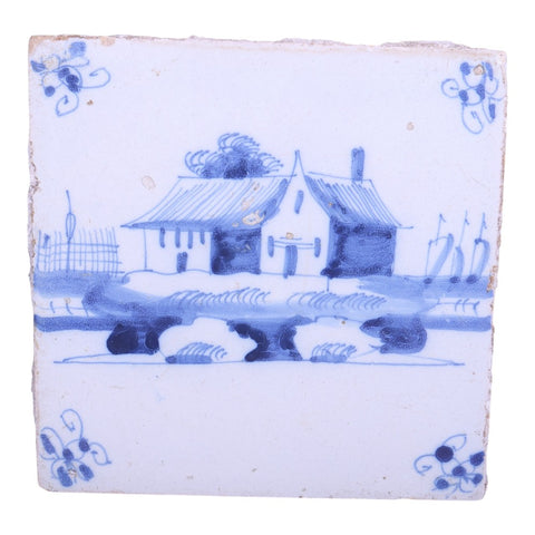 Antiek Delfts Blauw Tegeltje - Boerderij met Zeilboten - 18e Eeuw