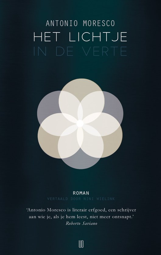 Het lichtje in de verte, Antonio Moresco, donkere boekomslag voorkant met een geometrisch bloempatroon, tweedehands
