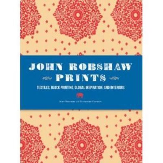John Robshaw Prints, textiel en blokdruk, rode omslag met bloemmotieven en een blauwe band, tweedehands