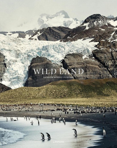 Boek-Wild Land-tweedehands
