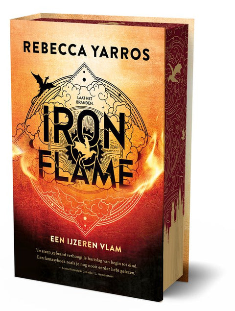 Fourth Wing 2 Iron Flame, Rebecca Yarros, boekomslag voorkant met vuur en gekleurde bladsnede, tweedehands