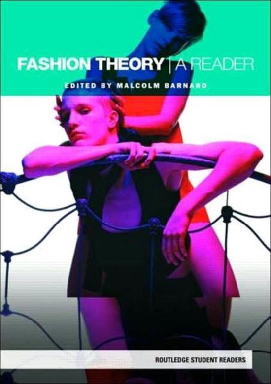 Fashion Theory, Malcolm Barnard, boekomslag voorkant met een model in een avant-gardistische outfit, tweedehands