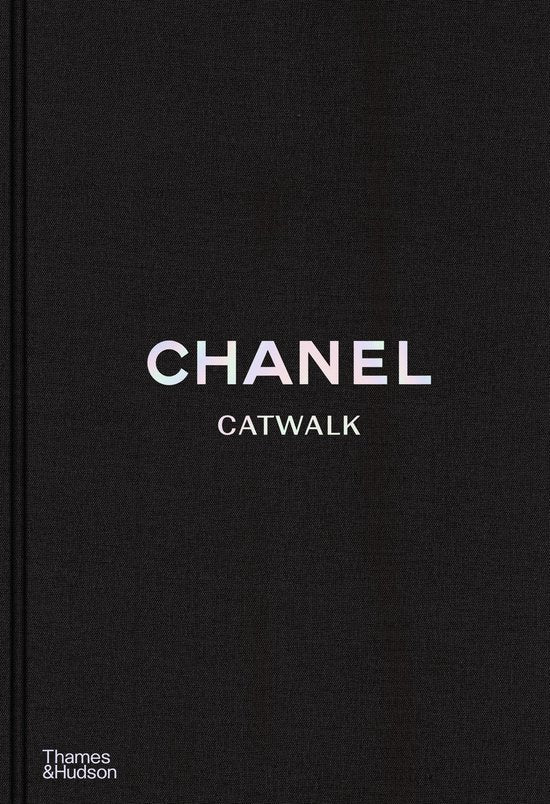 Boek-Chanel Catwalk: The Complete Collections-tweedehands