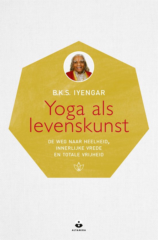 Yoga als levenskunst, B.K.S. Iyengar, boekomslag voorkant met gouden achthoek en portret, tweedehands