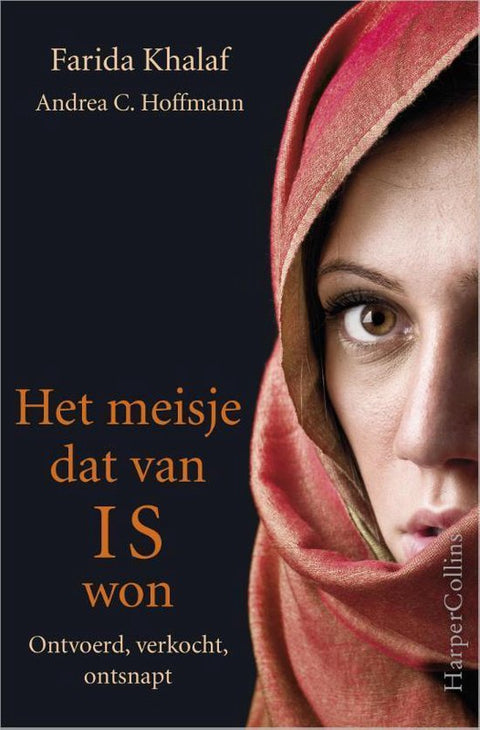 Het meisje dat van IS won, Farida Khalaf, boekomslag voorkant met een jonge vrouw met een rode hoofddoek, tweedehands