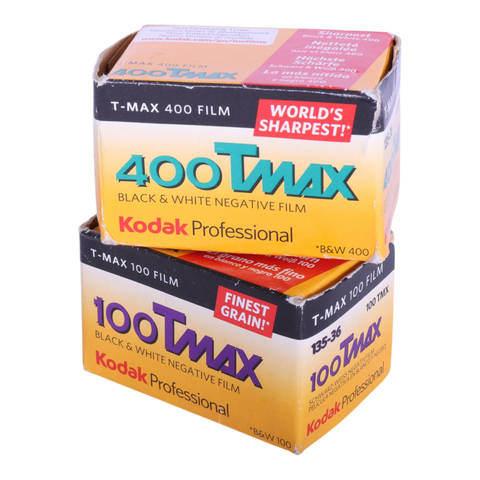 Kodak T-MAX 100 en 400 zwart-wit kleinbeeldfilm 35mm set, twee doosjes gestapeld vooraanzicht, tweedehands