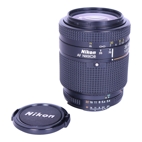 Nikon-35-105mm f/3.5-4.5 Macro Zoom Lens voor Nikon F-tweedehands