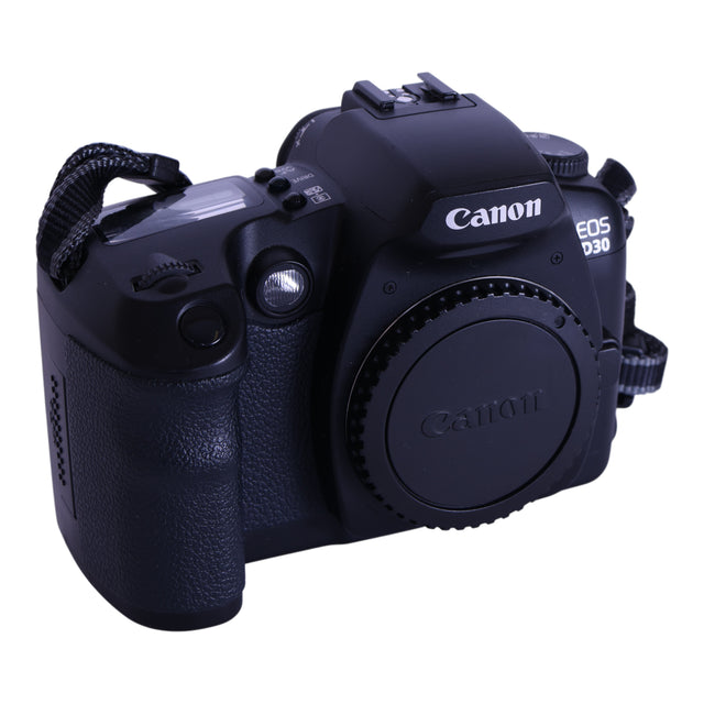 Canon EOS D30 spiegelreflexcamera body, zwart, voorkant schuin met bodydop en camerariem, tweedehands