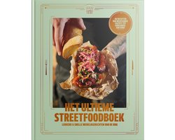 Het ultieme streetfoodboek, Zowie Tak, lichtgroene omslag met handen die een gevuld broodje vasthouden, tweedehands