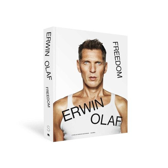 Erwin Olaf, Freedom, boek in cassette met portret op de voorkant, tweedehands