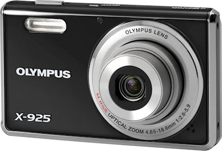 Olympus X-925 digitale compactcamera, zwart, schuin vooraanzicht met 4x groothoekzoomlens, tweedehands