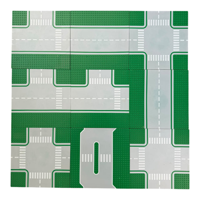 LEGO wegbasisplaten 32x32 met groene belijning, set van 9 platen met parkeervak, overzicht, tweedehands