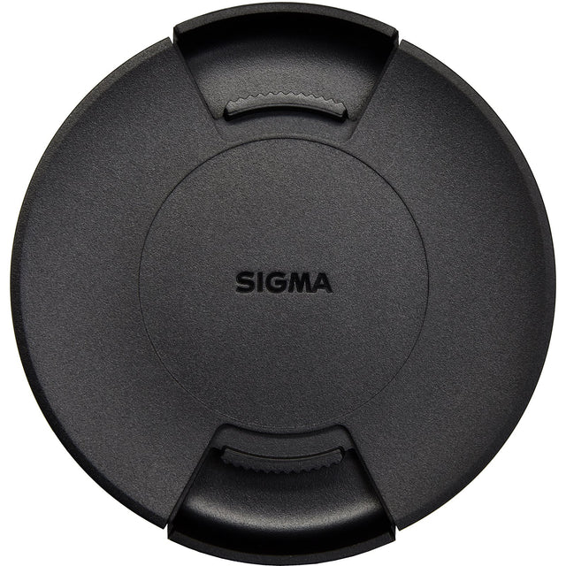 Sigma lensdop 82mm, mat zwart met Sigma-logo en geribbelde knijpgrepen boven en onder, voorkant