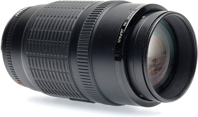 Canon EF 70-210mm f/4 macro zoomlens, zwart, schuin van voren met geribbelde zoomring, tweedehands