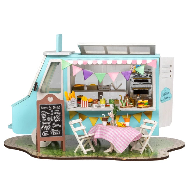 Crafts&Co-Miniature House Construction Kit - Rolling Bistro (Nieuw)