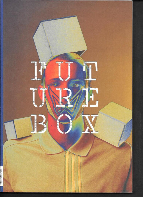 Futurebox, Christoph Ruys, oranjebruine omslag met een man in een geel shirt en drie zwevende blokken, tweedehands