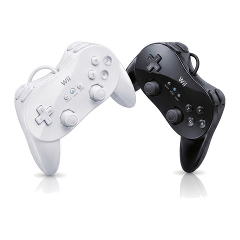 Nintendo Wii Classic Pro controllerset, een controller in wit en een in zwart, tweedehands