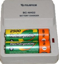 Fujifilm-BC-NH02 Acculader voor Oplaadbare AA Batterijen Tweedehands
