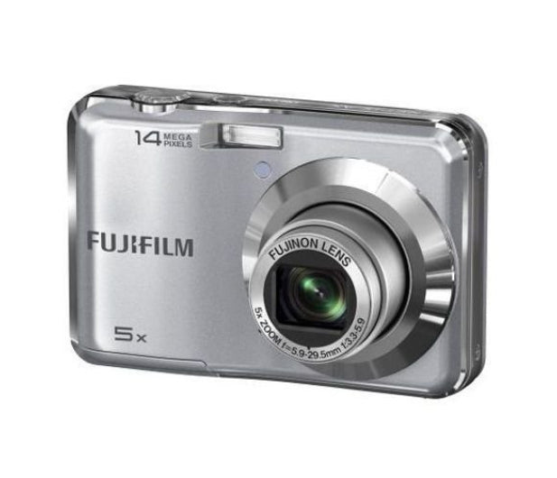 Fujifilm FinePix AX500 compactcamera, zilver, voorkant met 5x Fujinon-zoomlens en opschrift 14 megapixels