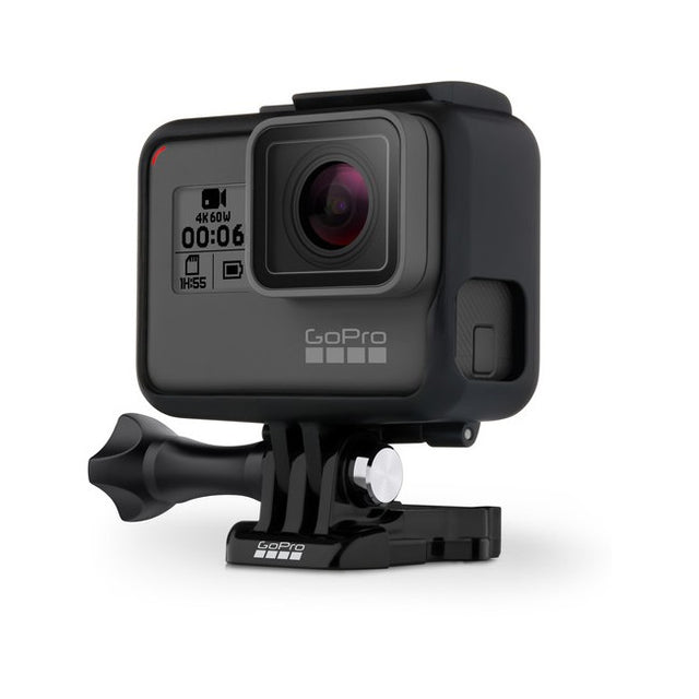 GoPro HERO6 Black actioncamera, zwart, voorkant in het frame met bevestigingsgesp, tweedehands