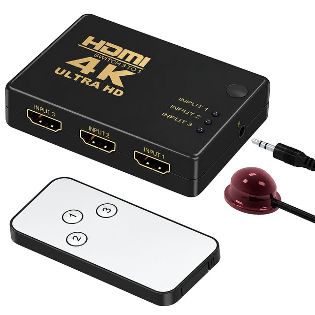 Zwarte HDMI-switch 3 in 1 uit met witte afstandsbediening en IR-ontvanger aan een snoer