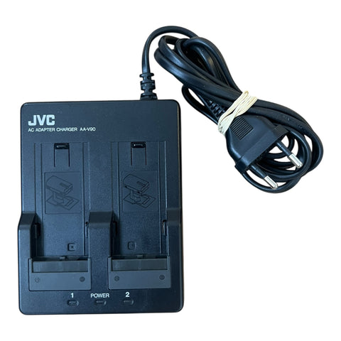 JVC AA-V90 acculader voor BN-V907U, zwarte AC adapter charger met twee laadvakken en netsnoer, tweedehands