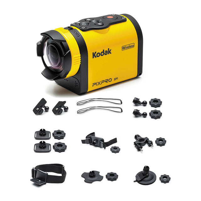 Kodak PixPro SP1 Extreme actioncamera, geel, schuin van voren met bevestigingsstukken en banden ernaast, tweedehands