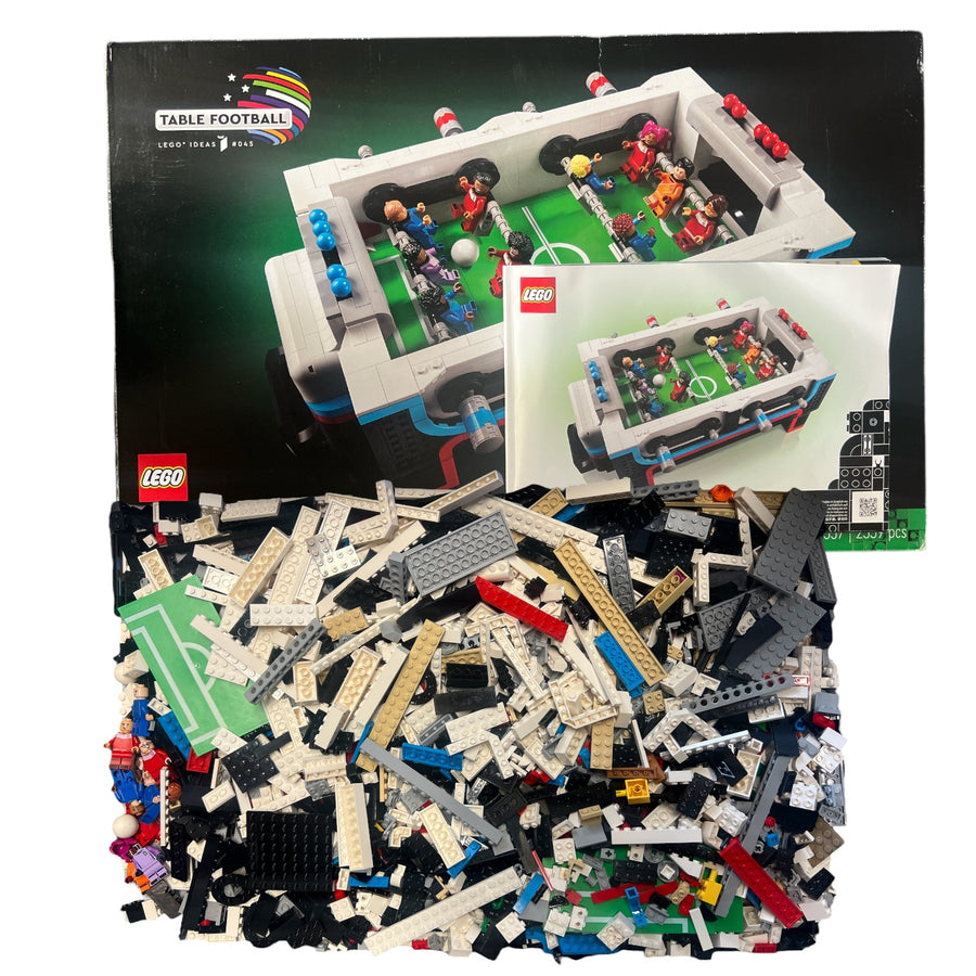 LEGO-2 KG Onderdelen van Table Football - 21337 Tweedehands